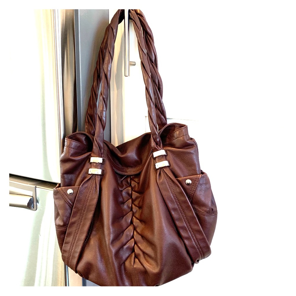 Brown/Maroon Brown B. Makowsky purse